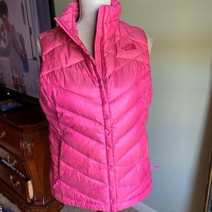 The North Face pink goose down quilted vest with side zip pockets size M